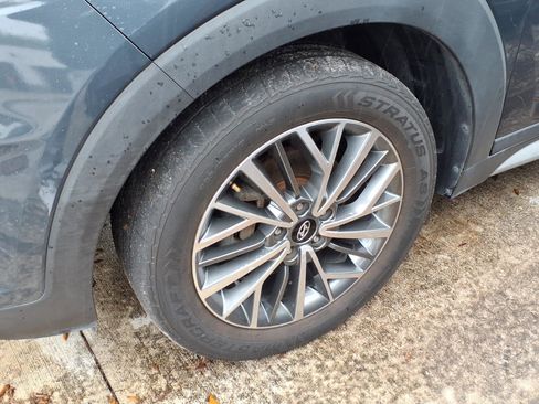 Used 2020 Hyundai Tucson Limited image 12