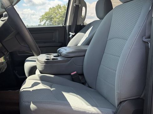 Used 2014 RAM 1500 Express AWD/4WD image 16