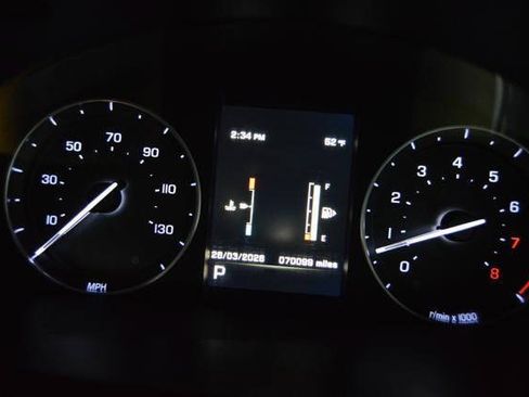 Used 2013 Land Rover LR2 HSE AWD/4WD image 17