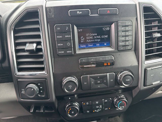Used 2017 Ford F250 XLT w/ XLT Value Package AWD/4WD image 13