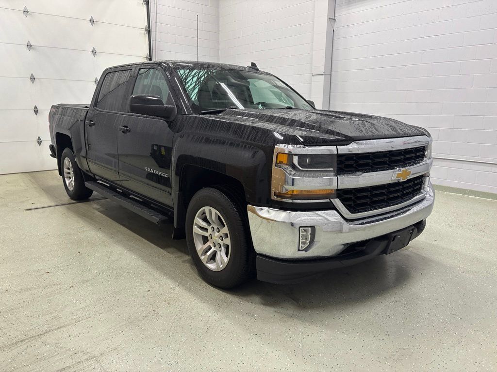 Used 2017 Chevrolet Silverado 1500 LT w/ All Star Edition AWD/4WD image 2