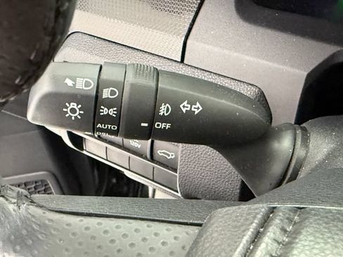 Used 2026 Toyota 4Runner Limited AWD/4WD image 14