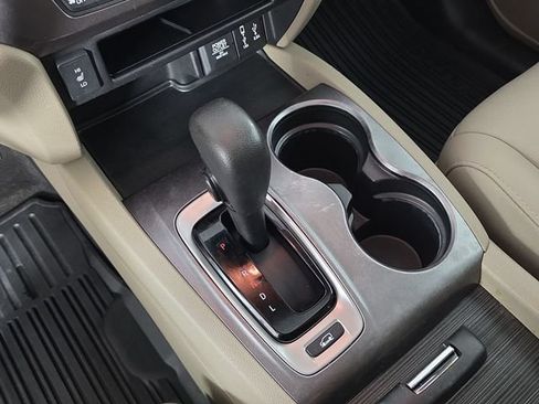 Used 2018 Honda Pilot EX-L image 31