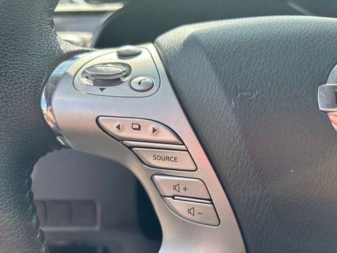 Used 2015 Nissan Murano SV AWD/4WD image 21