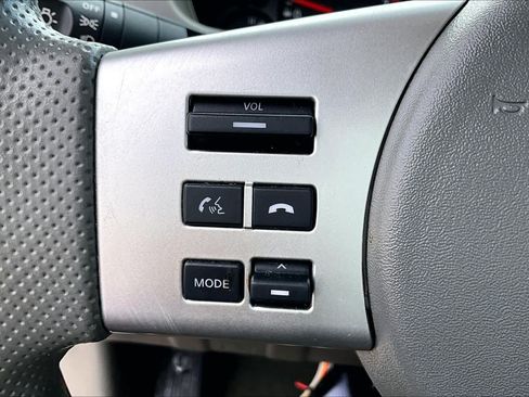 Used 2018 Nissan Frontier SV RWD image 33
