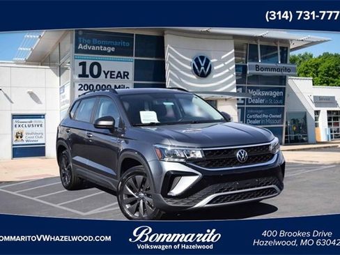 Certified 2022 Volkswagen Taos S image 1