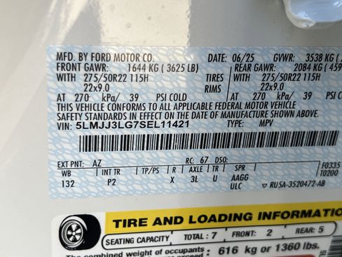 New 2025 Lincoln Navigator L Reserve w/ Jet Appearance Package image 31