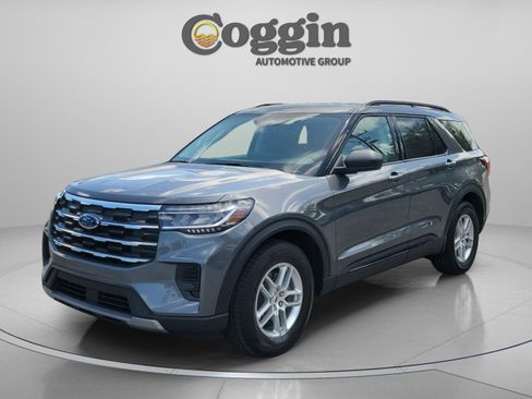 New 2026 Ford Explorer Active image 1