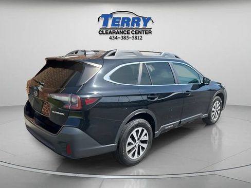 Used 2022 Subaru Outback Premium AWD/4WD image 5
