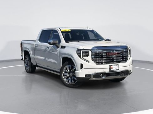Used 2024 GMC Sierra 1500 Denali w/ Denali Reserve Package image 1