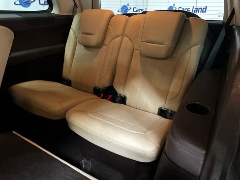 Used 2017 Mercedes-Benz GLS 450 4MATIC image 16