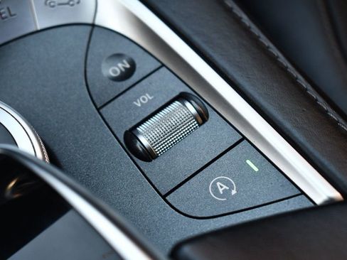 Used 2015 Mercedes-Benz S 550 4MATIC Coupe image 34