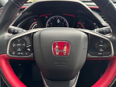 Certified 2018 Honda Civic Type R image 24