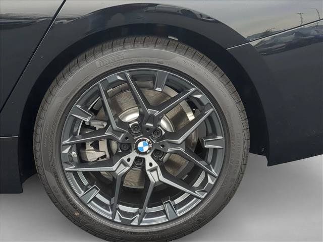 Used 2026 BMW 330i Sedan w/ Convenience Package RWD image 10