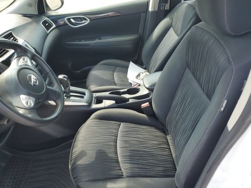 Used 2019 Nissan Sentra SV FWD image 17