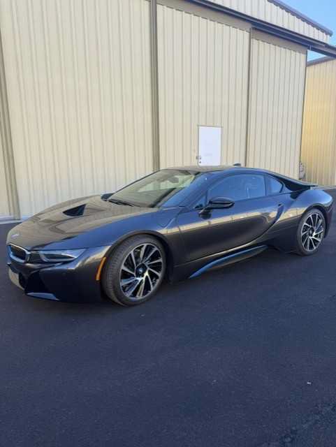 Used 2015 BMW i8 AWD/4WD image 29