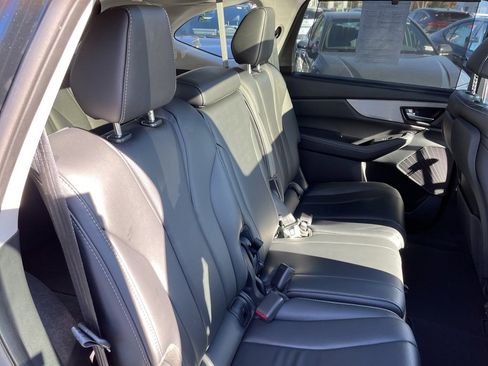 Used 2024 Acura MDX SH-AWD w/ Technology Package image 16