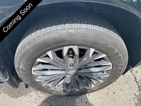 Used 2024 Nissan Rogue Platinum w/ Platinum Premium Package AWD/4WD image 24