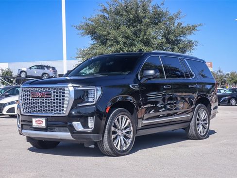 Used 2021 GMC Yukon Denali w/ Denali Ultimate Package image 7