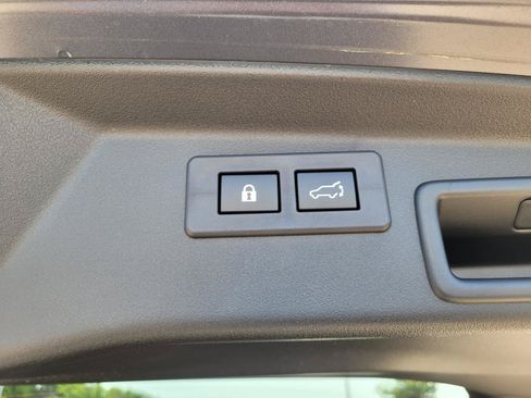 New 2026 Subaru Outback Touring XT AWD/4WD image 19