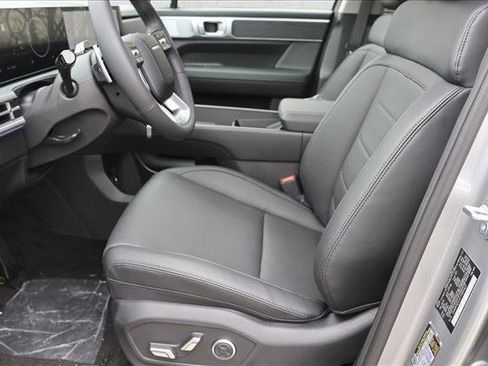 New 2026 Hyundai Santa Fe Limited image 11