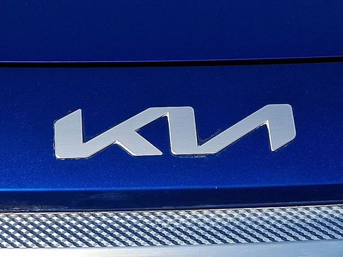 Certified 2024 Kia Seltos S image 29