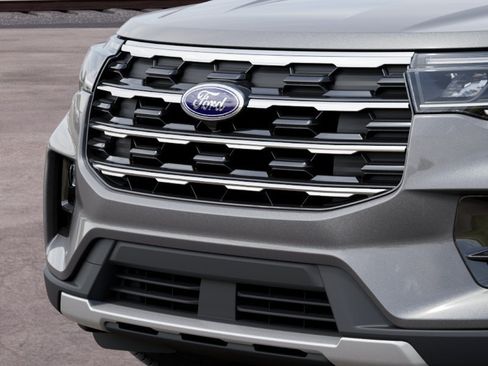 New 2027 Ford Explorer Active AWD/4WD image 17