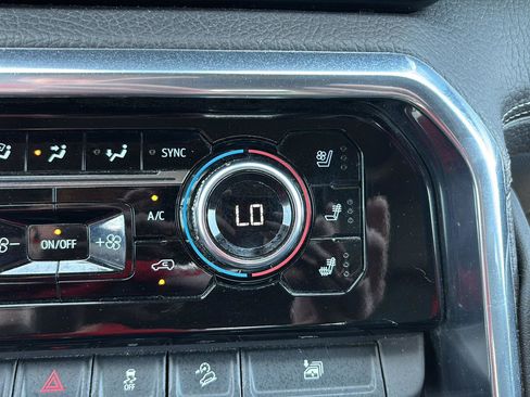 Used 2022 GMC Sierra 1500 Denali w/ Technology Package image 31