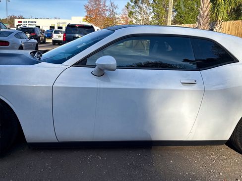 Used 2017 Dodge Challenger T/A image 6