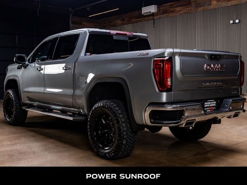 Used 2024 GMC Sierra 1500 SLT w/ SLT Premium Plus Package AWD/4WD image 7