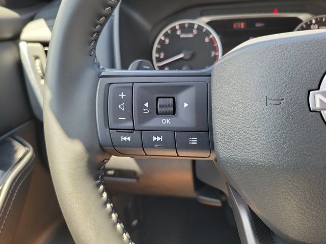 Certified 2026 Nissan Rogue SV FWD image 20