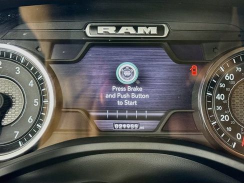 Used 2023 RAM 1500 Big Horn AWD/4WD image 12