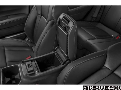Used 2024 Subaru Outback Touring AWD/4WD image 18