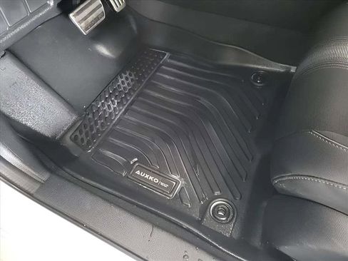 Used 2023 Honda Civic Sport image 14