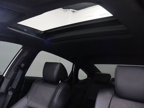 Used 2019 Honda Accord Sport image 35