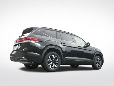 Used 2025 Volkswagen Atlas SE FWD image 36