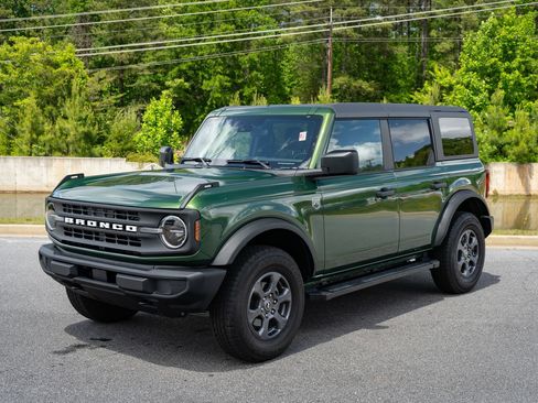 Used 2025 Ford Bronco Big Bend AWD/4WD image 3