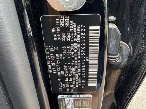 Used 2023 Kia Sorento S w/ Panoramic Sunroof Package FWD image 30