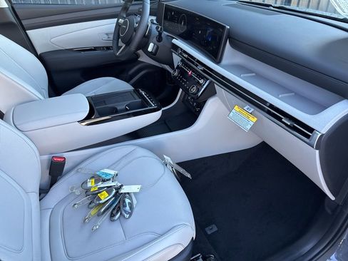 New 2026 Hyundai Tucson Limited image 15