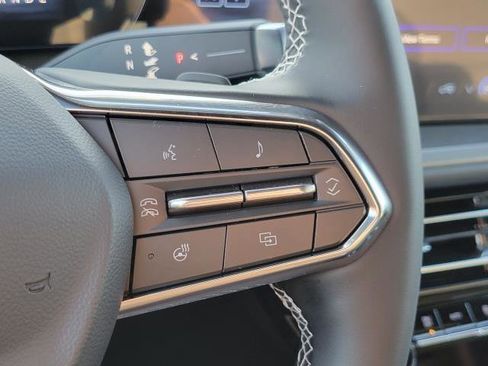 New 2026 Chevrolet Traverse LT image 14