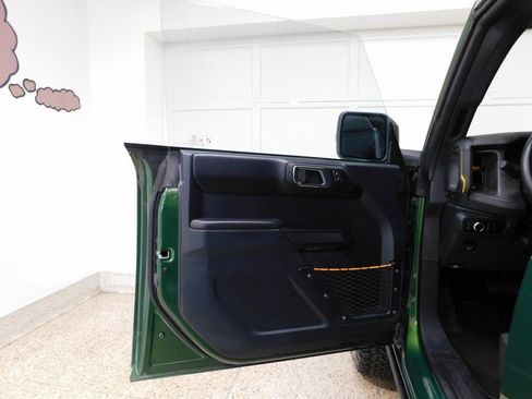 Used 2024 Ford Bronco Badlands image 29