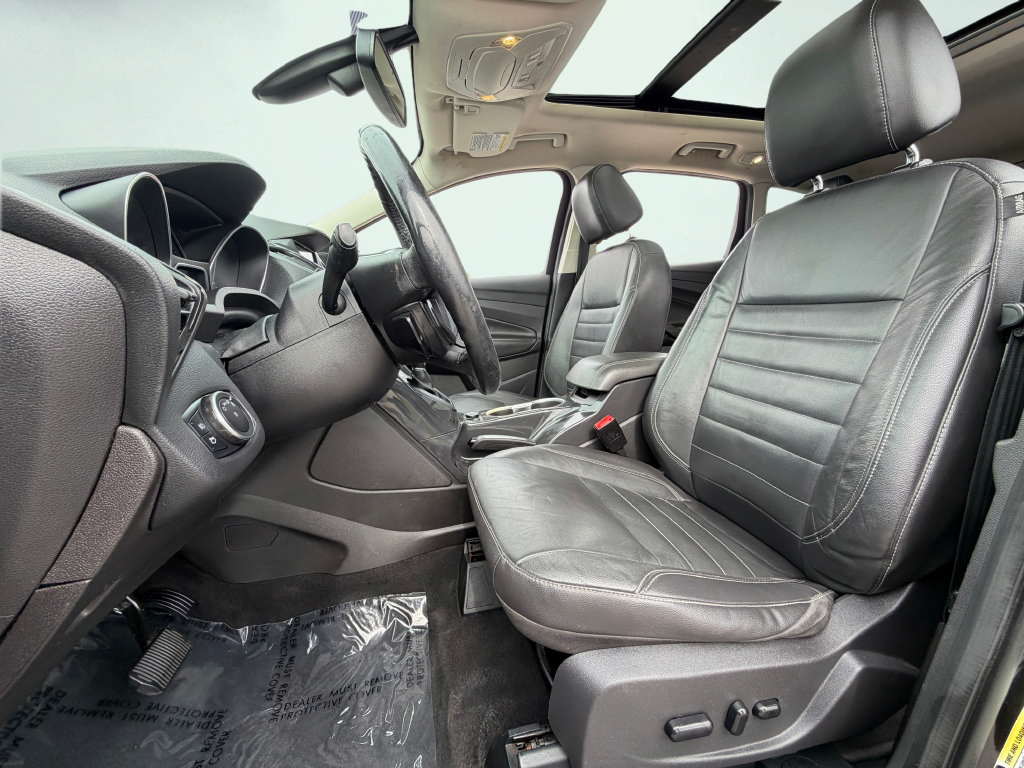 Used 2016 Ford Escape Titanium AWD/4WD image 47