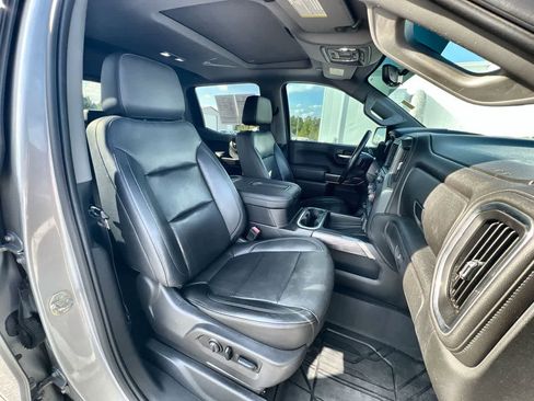 Used 2019 Chevrolet Silverado 1500 LTZ w/ LTZ Premium Package image 29