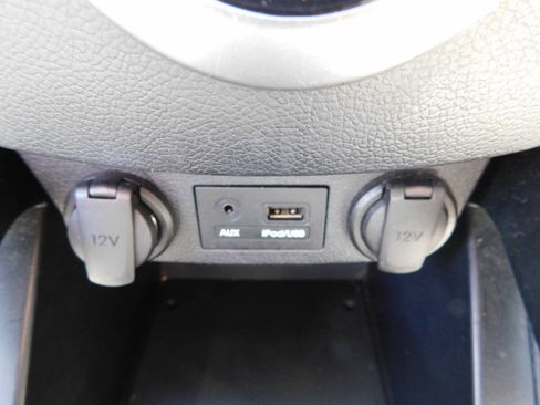 Used 2014 Hyundai Veloster w/ Style Package 02 FWD image 11