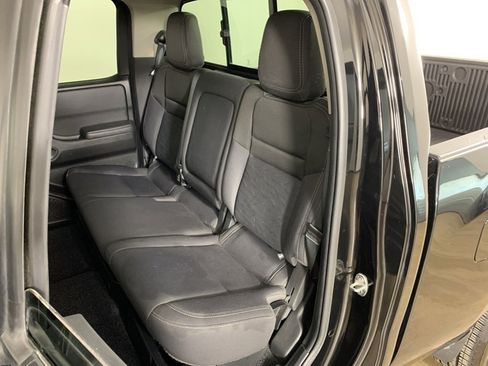 Used 2023 Nissan Frontier SV w/ Technology Package image 26