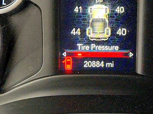 Used 2021 RAM 1500 Big Horn image 14