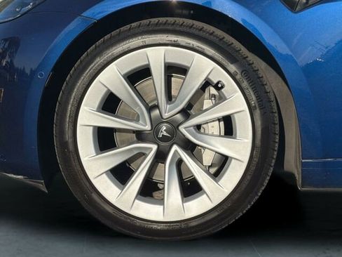 Used 2022 Tesla Model 3 Long Range image 33