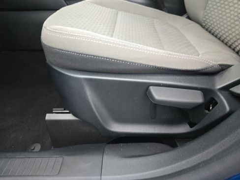 Certified 2022 Ford Escape SE image 12