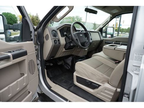 Used 2008 Ford F350 XL image 13