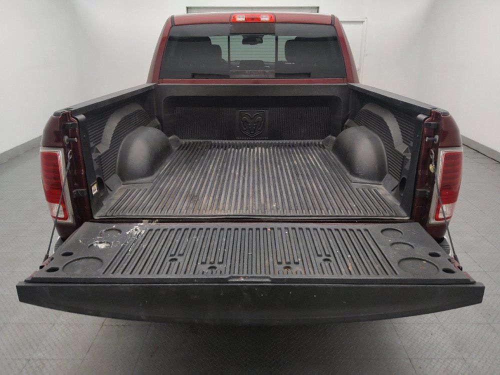 Used 2018 RAM 1500 Laramie AWD/4WD image 29